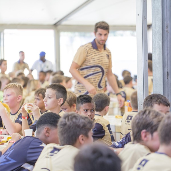 Entrenador de academia de alto rendimiento en Barcelona